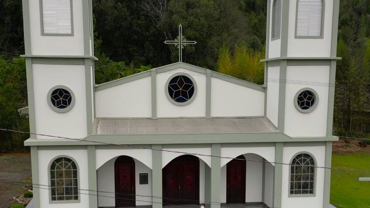 Igreja | Comunidade Bracatinga